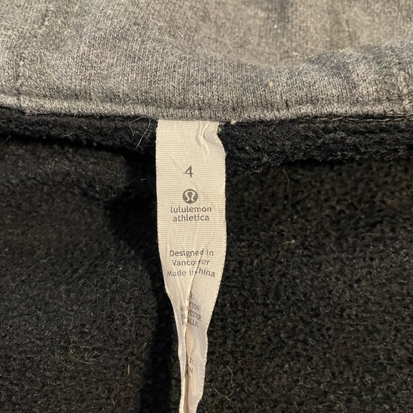 Lululemon sparkle scuba hoodie - size 4 - Picture 4 of 5